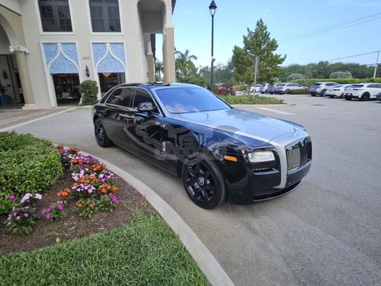 Rolls-Royce Ghost 6.6L 12 2012