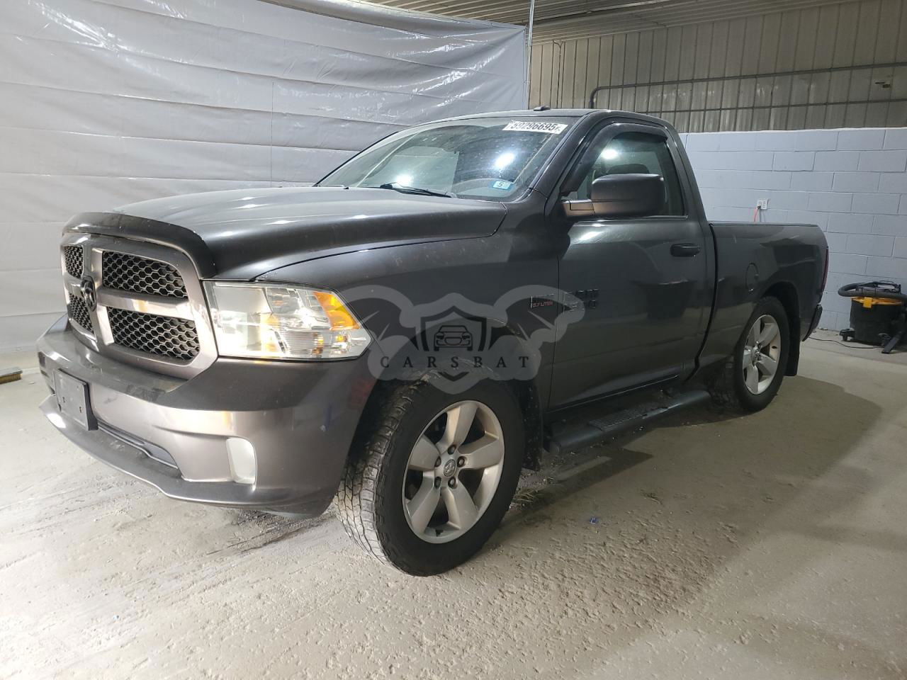 Dodge RAM ST 5.7L  8 2014