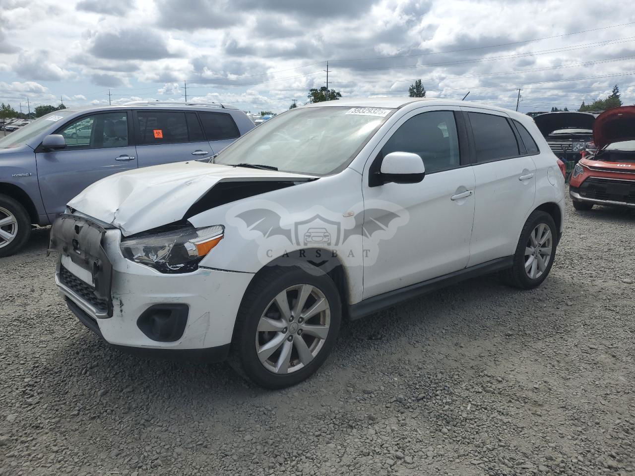 Mitsubishi Outlander ES 2.0L  4 2014