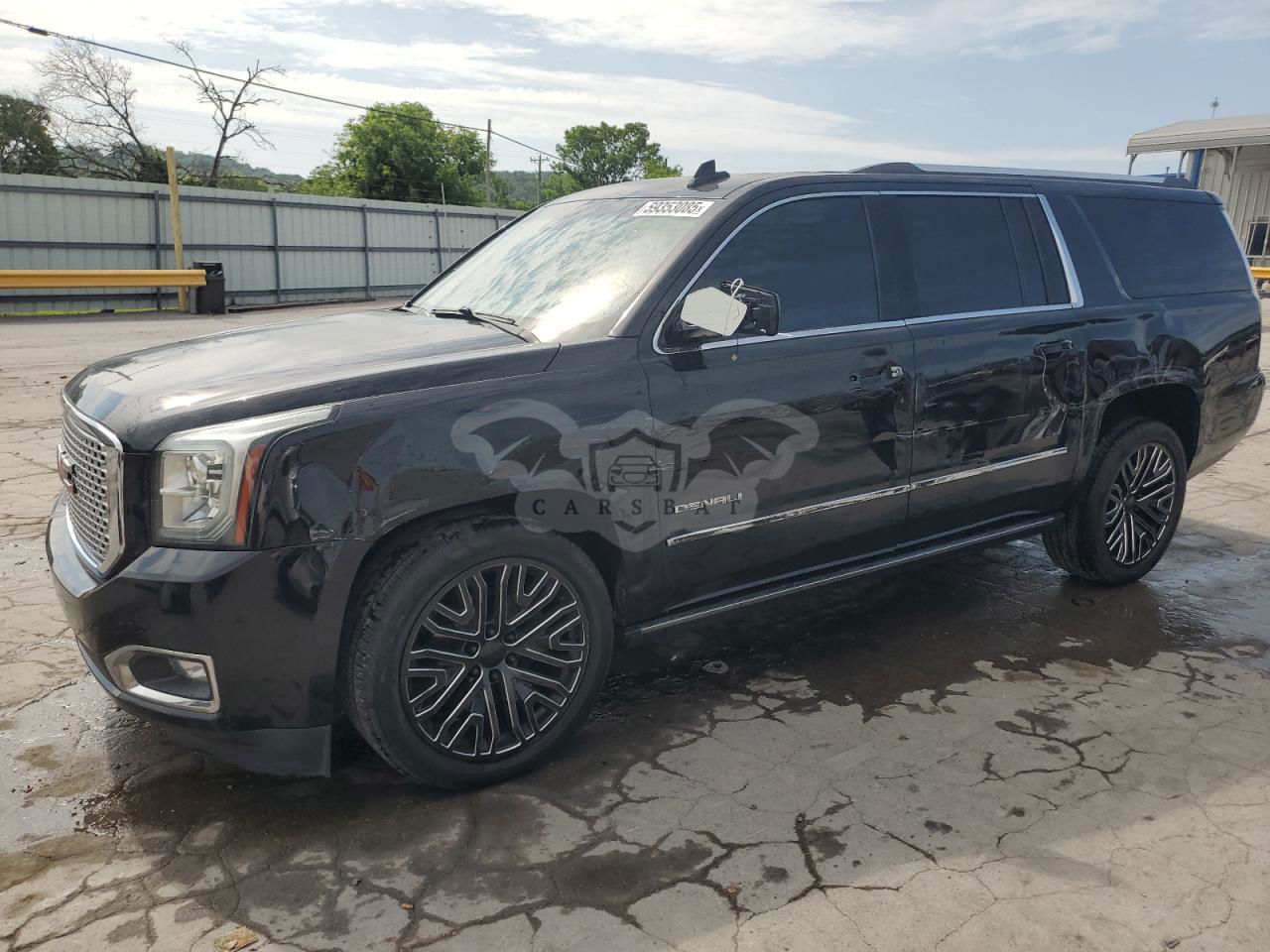 GMC Yukon DENALI 6.2L  8 2016