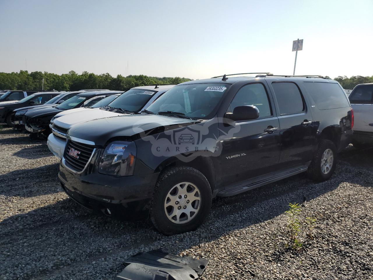 GMC Yukon K1500 SLT 5.3L  8 2013