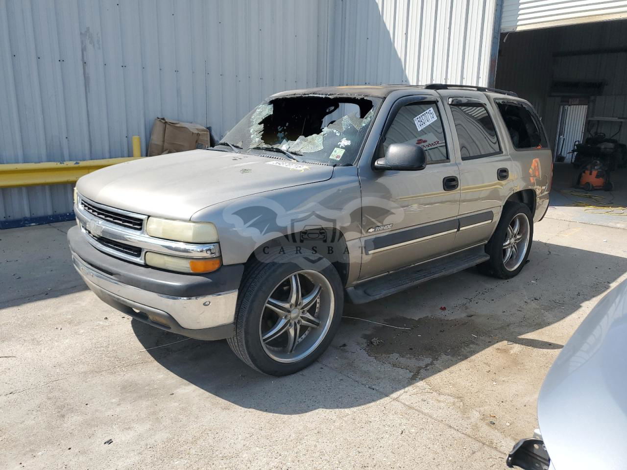 Chevrolet Tahoe C1500 5.3L  8 2003
