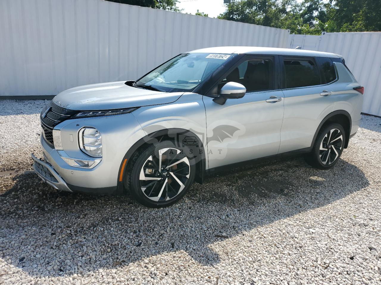 Mitsubishi Outlander 2023