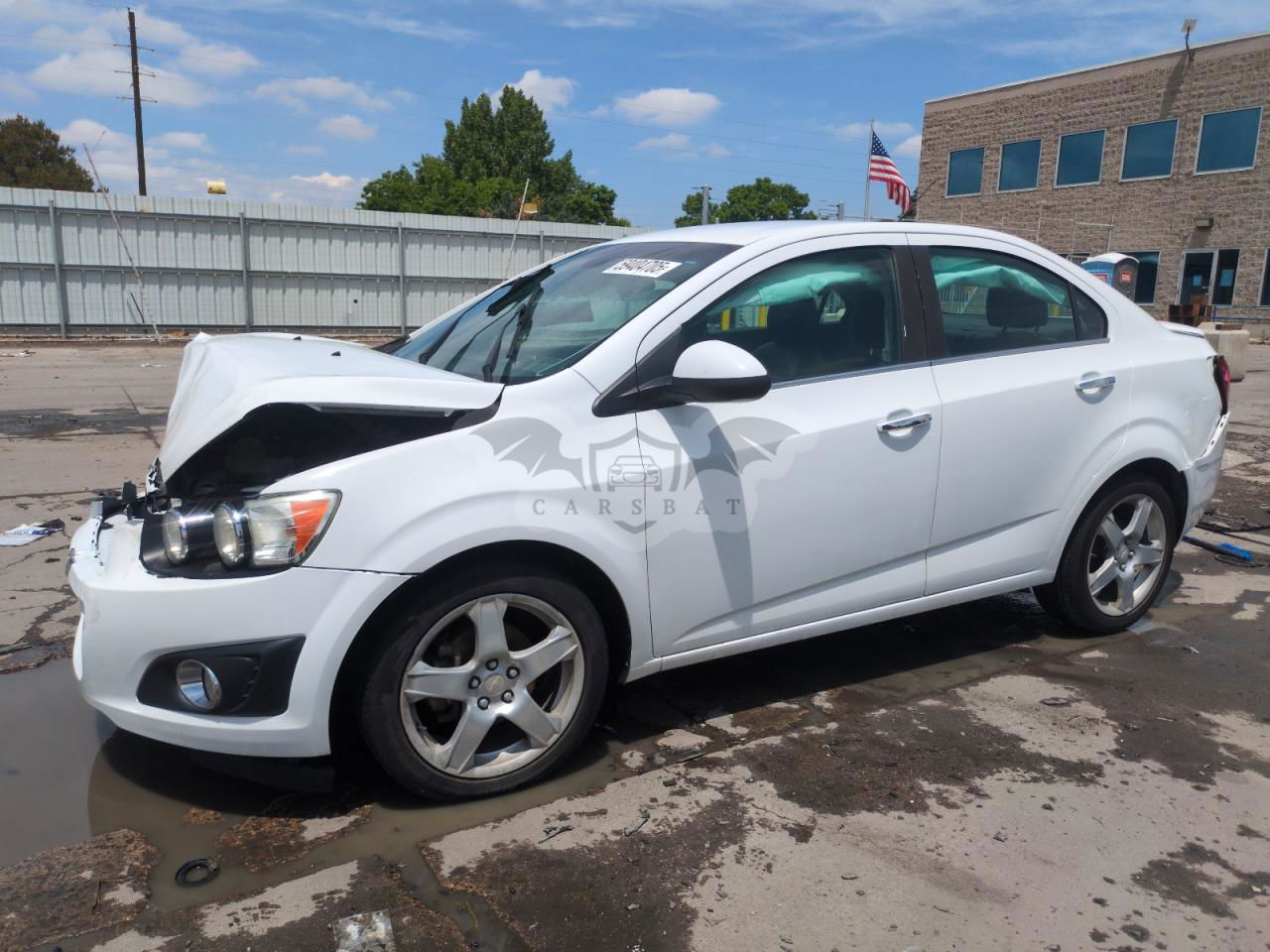 Chevrolet Aveo (Sonic) LTZ 1.4L  4 2015