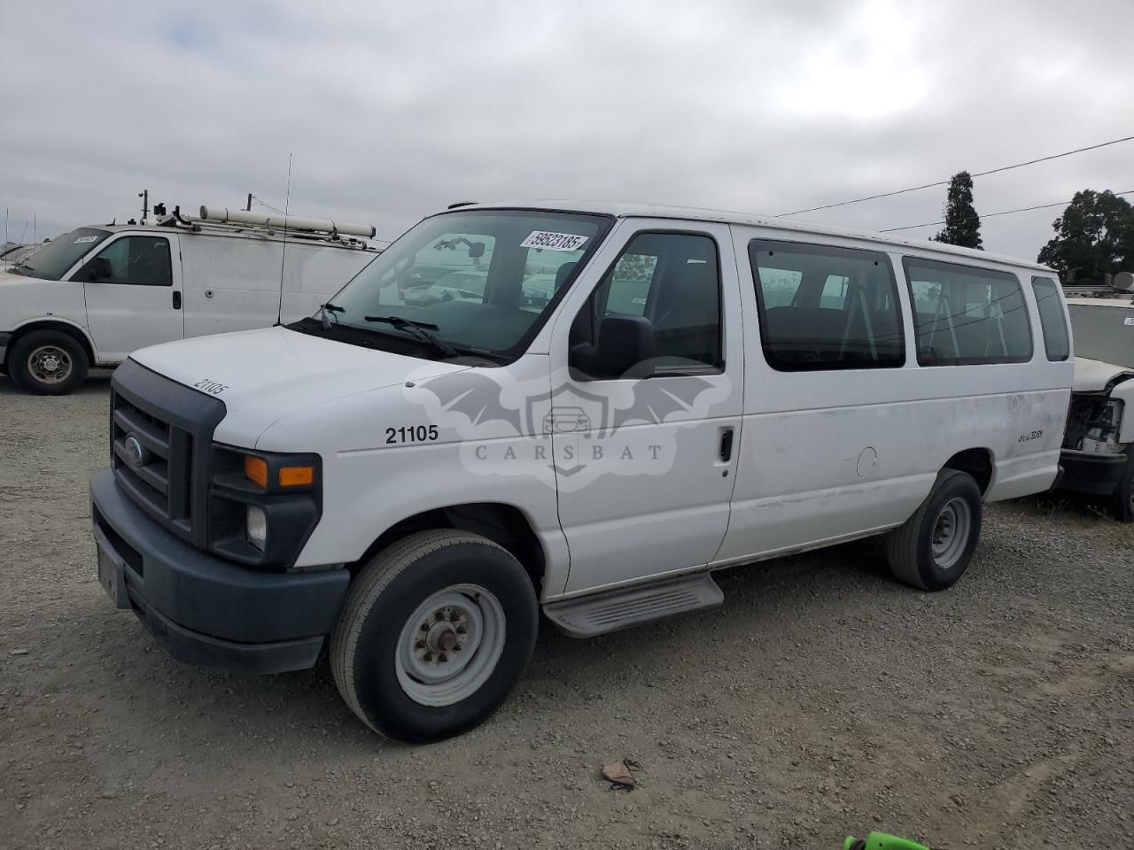 Ford Econoline E350 SUPER DUTY WAGON 5.4L  8 2009