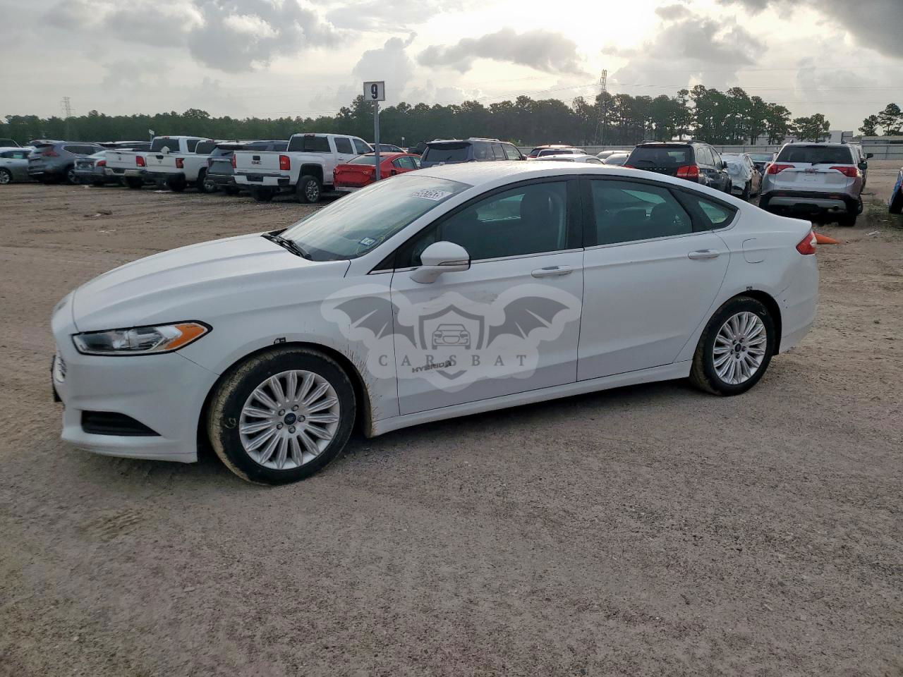 Ford Fusion SE HYBRID 2.0L  4 2016