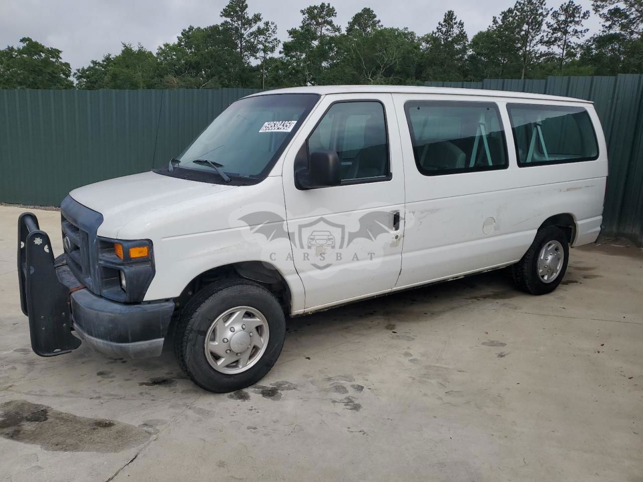 Ford Econoline E150 WAGON 4.6L  8 2010