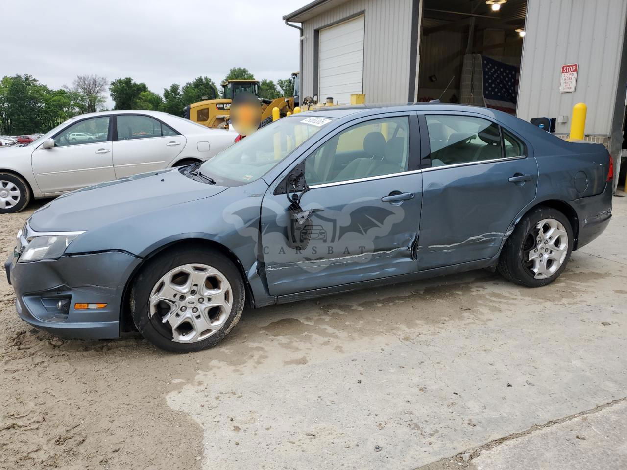 Ford Fusion SE 2.5L  4 2011