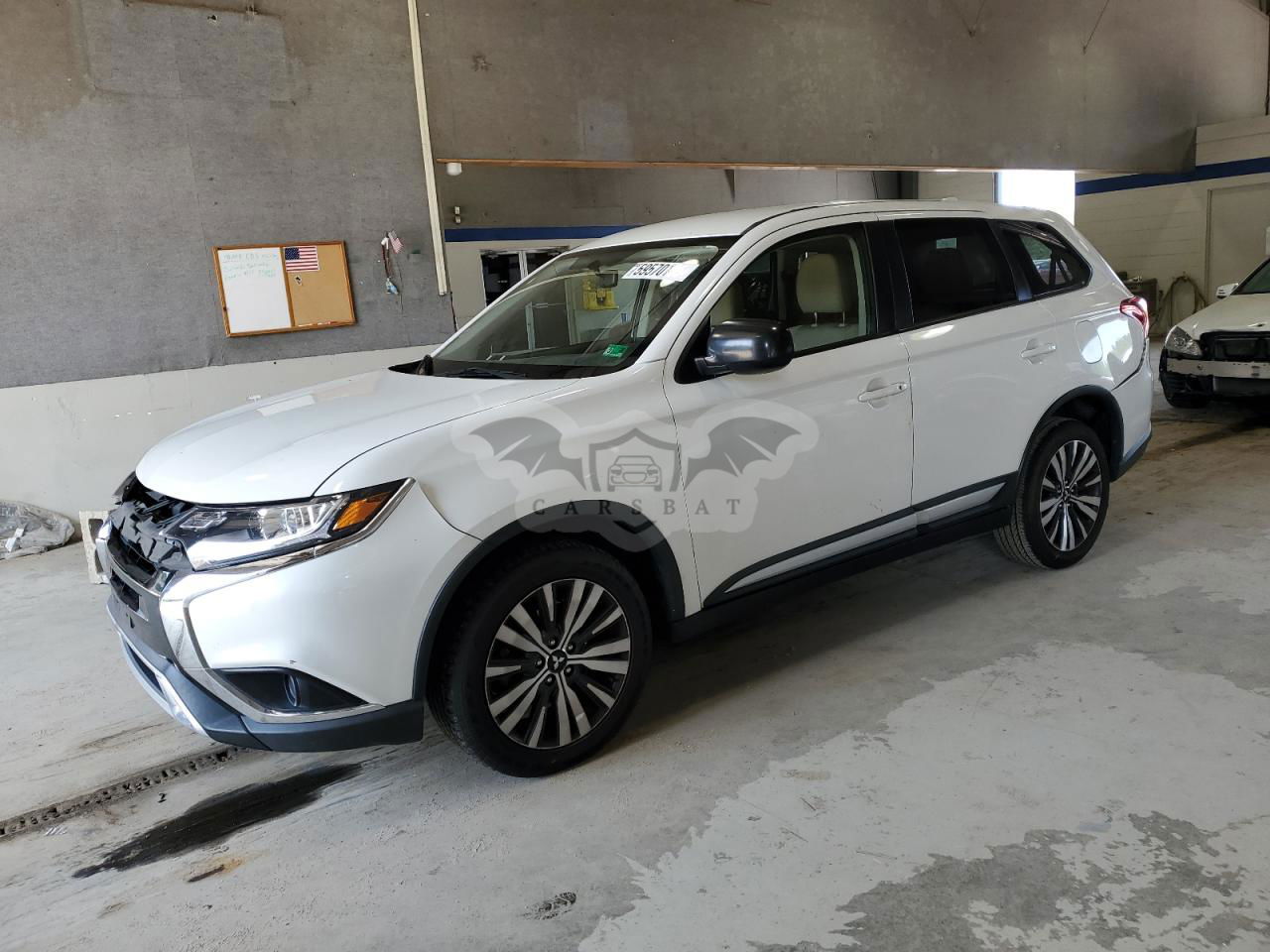 Mitsubishi Outlander SE 2.4L  4 2019