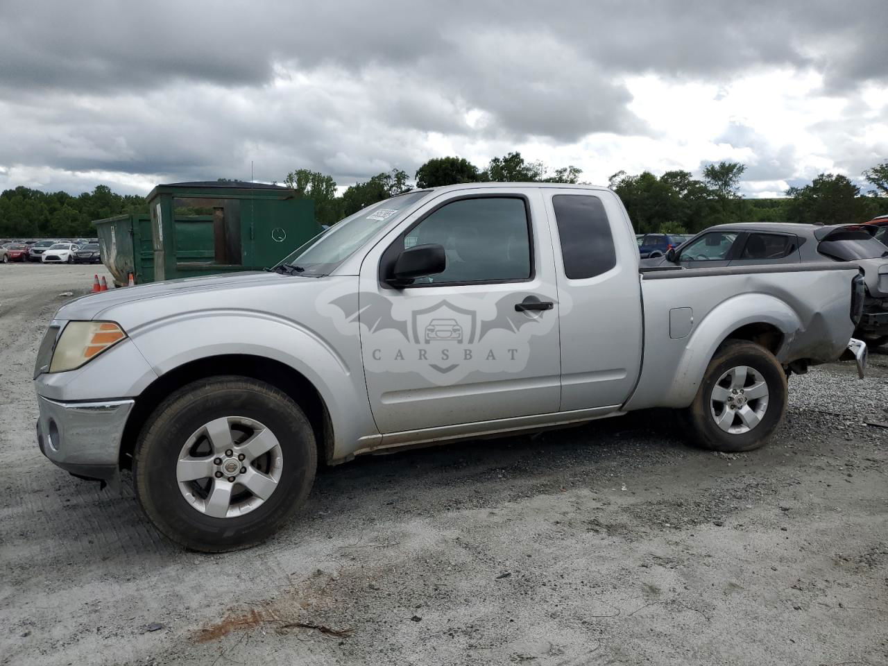 Nissan Frontier SV 4.0L  6 2011