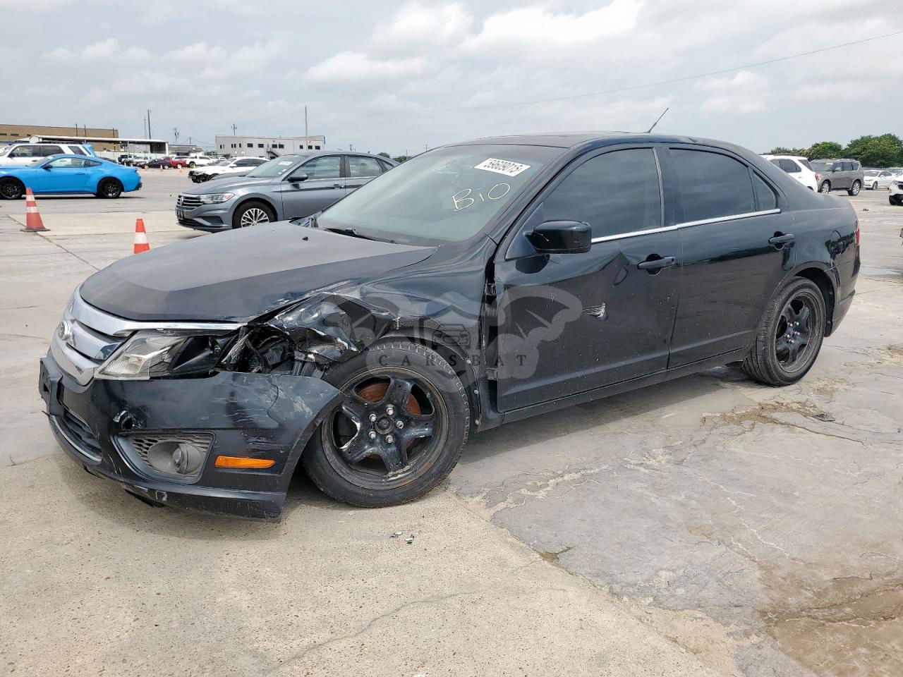 Ford Fusion SE 2.5L  4 2011