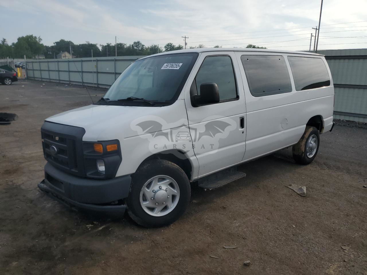 Ford Econoline E150 VAN 4.6L  8 2010