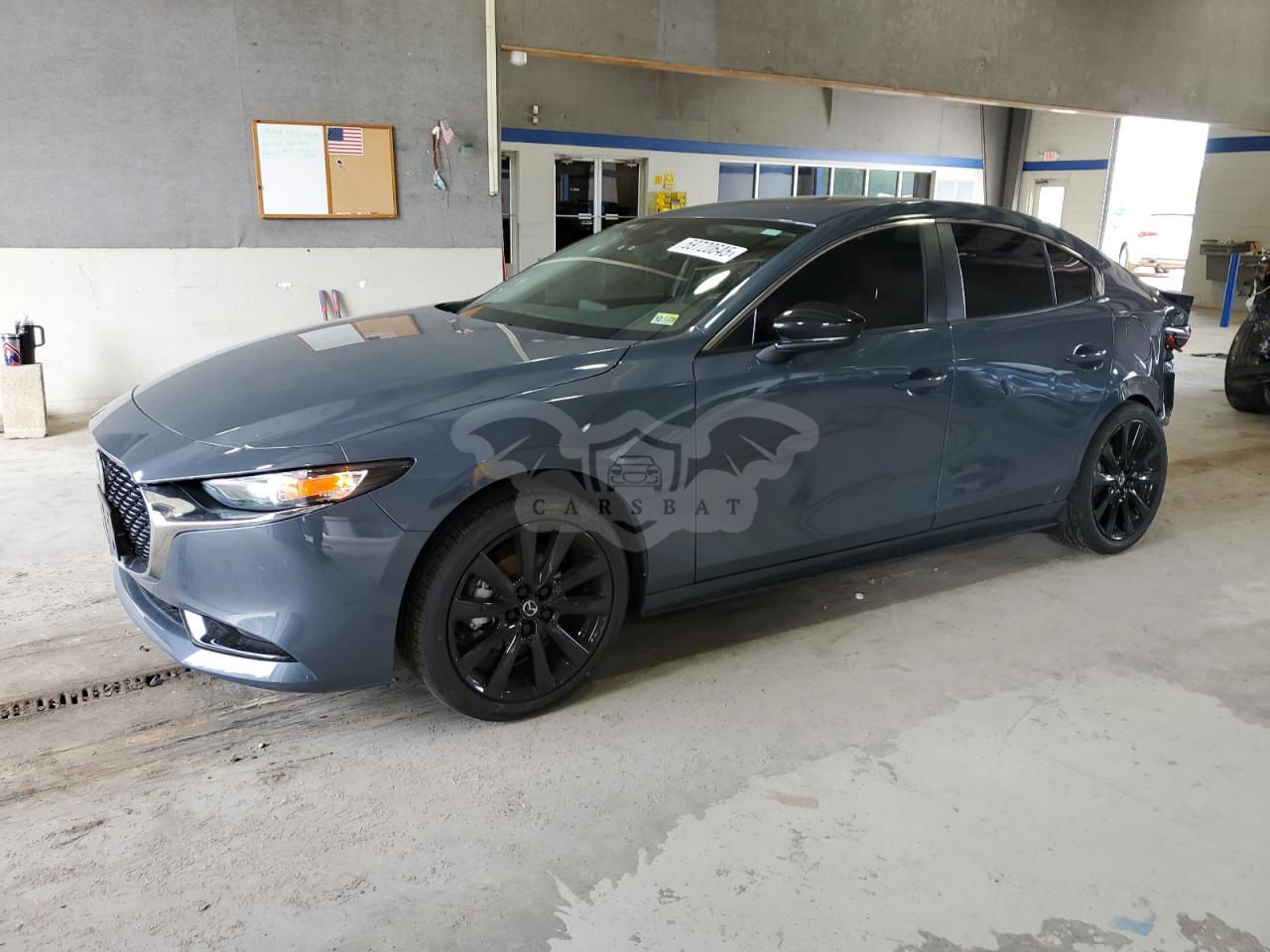 Mazda 3 PREFERRED 2.5L  4 2023