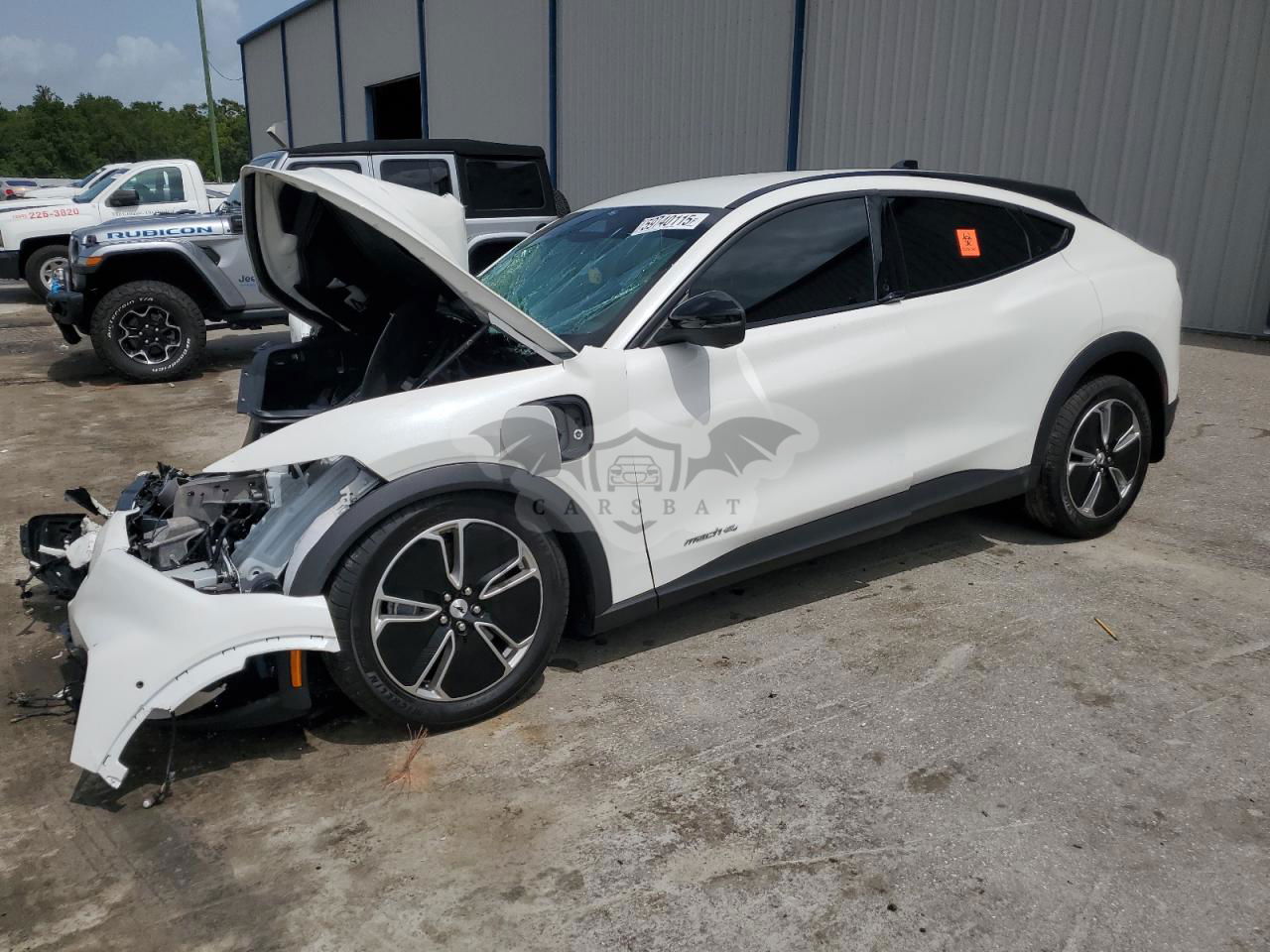 Ford Mustang Mach-E SELECT 2023
