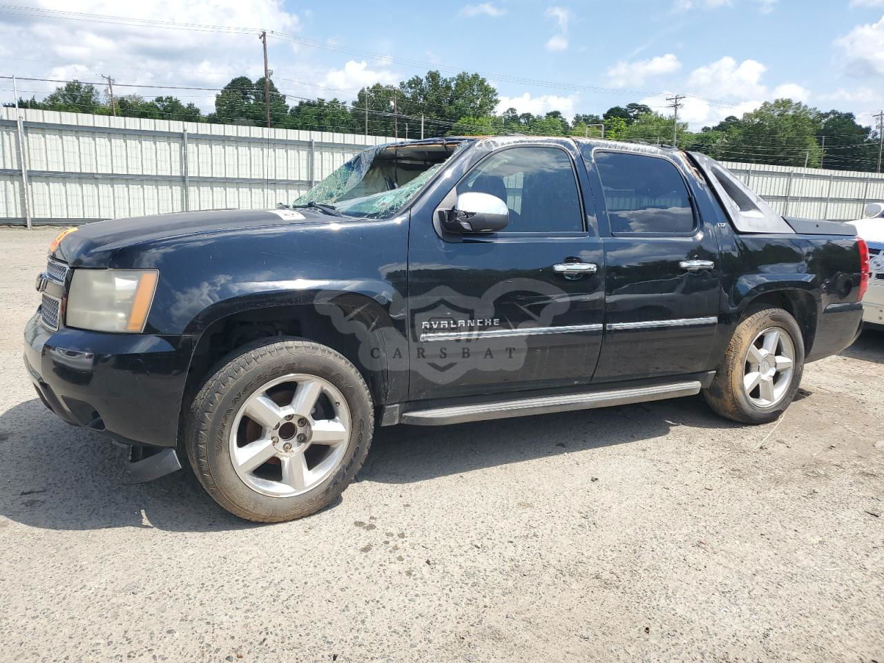 Chevrolet Avalanche LTZ 5.3L  8 2011