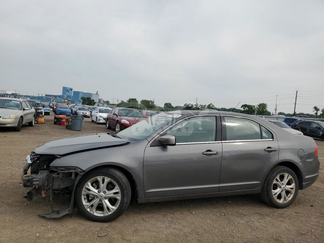 Ford Fusion SE 3.0L  6 2012