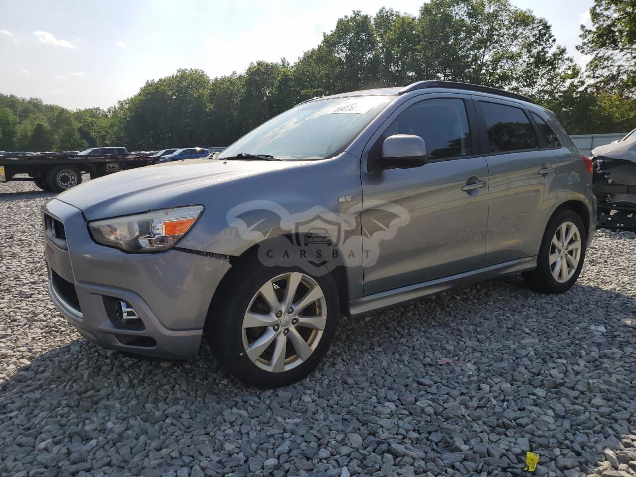 Mitsubishi Outlander SE 2.0L  4 2012