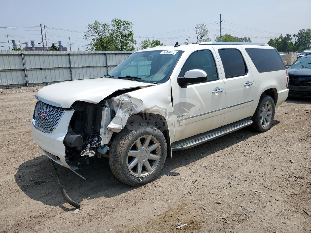 GMC Yukon DENALI 6.2L  8 2014