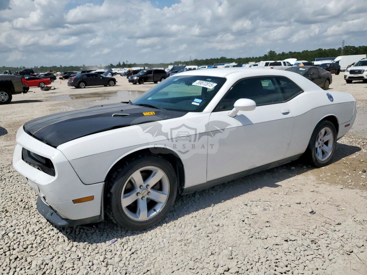 Dodge Challenger 3.6L  6 2011