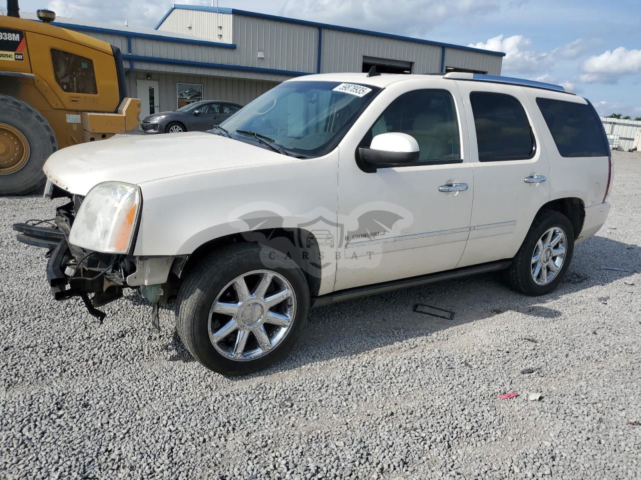 GMC Yukon DENALI 6.2L  8 2009
