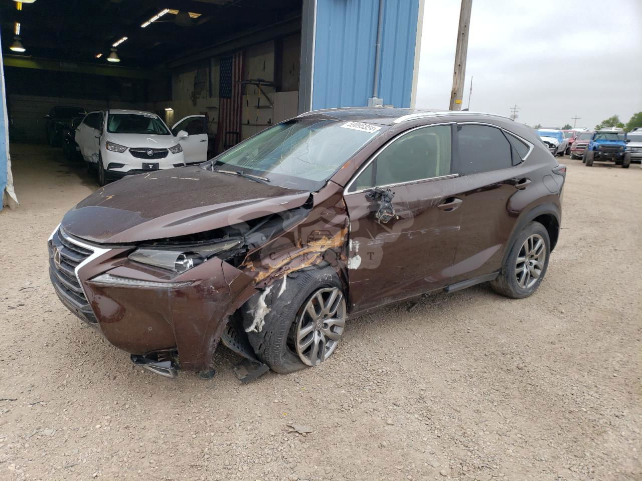 Lexus NX 200T BASE 2.0L  4 2016
