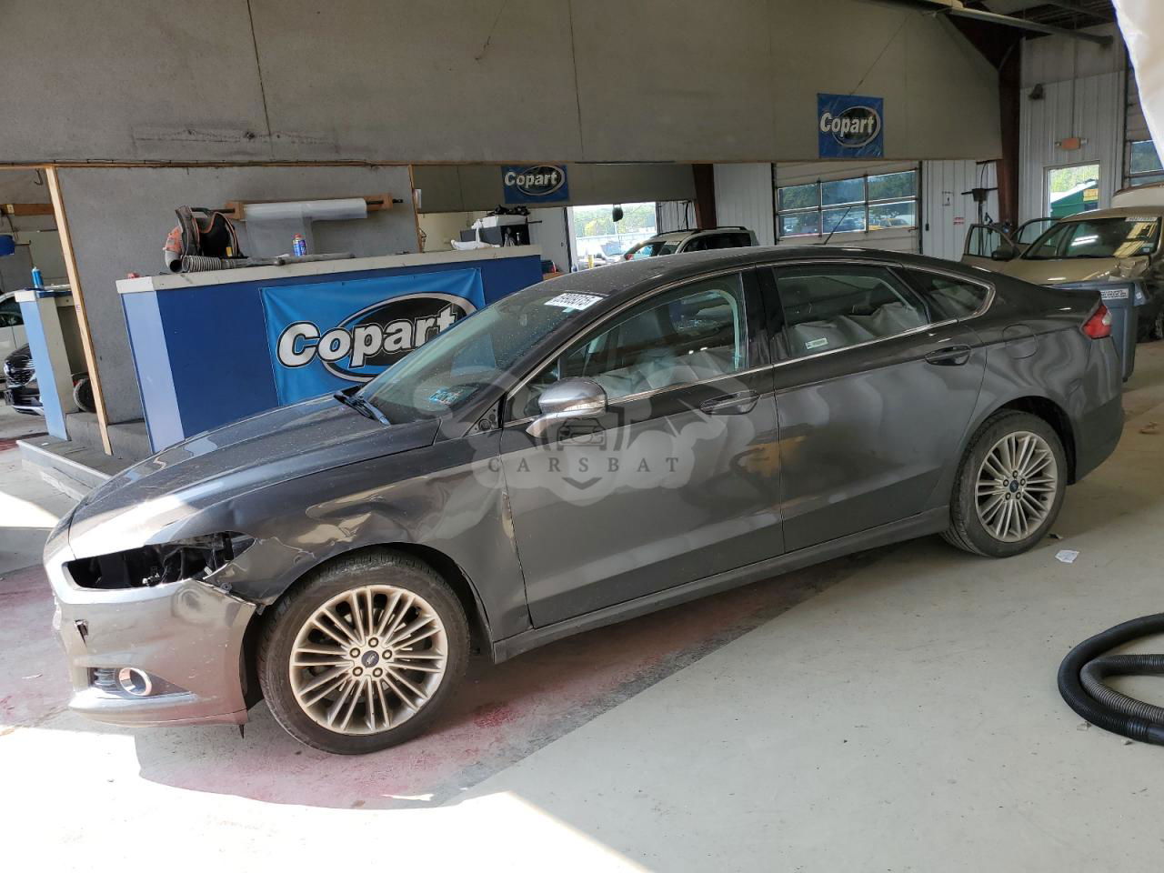 Ford Fusion SE 2.0L  4 2016