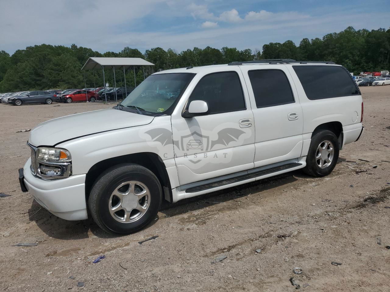 GMC Yukon DENALI 6.0L  8 2005