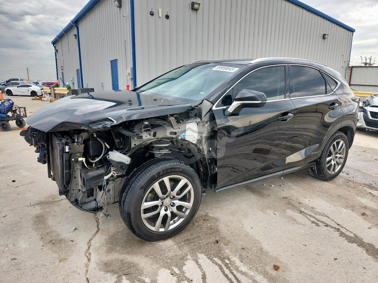 Lexus NX 200T BASE 2.0L  4 2016