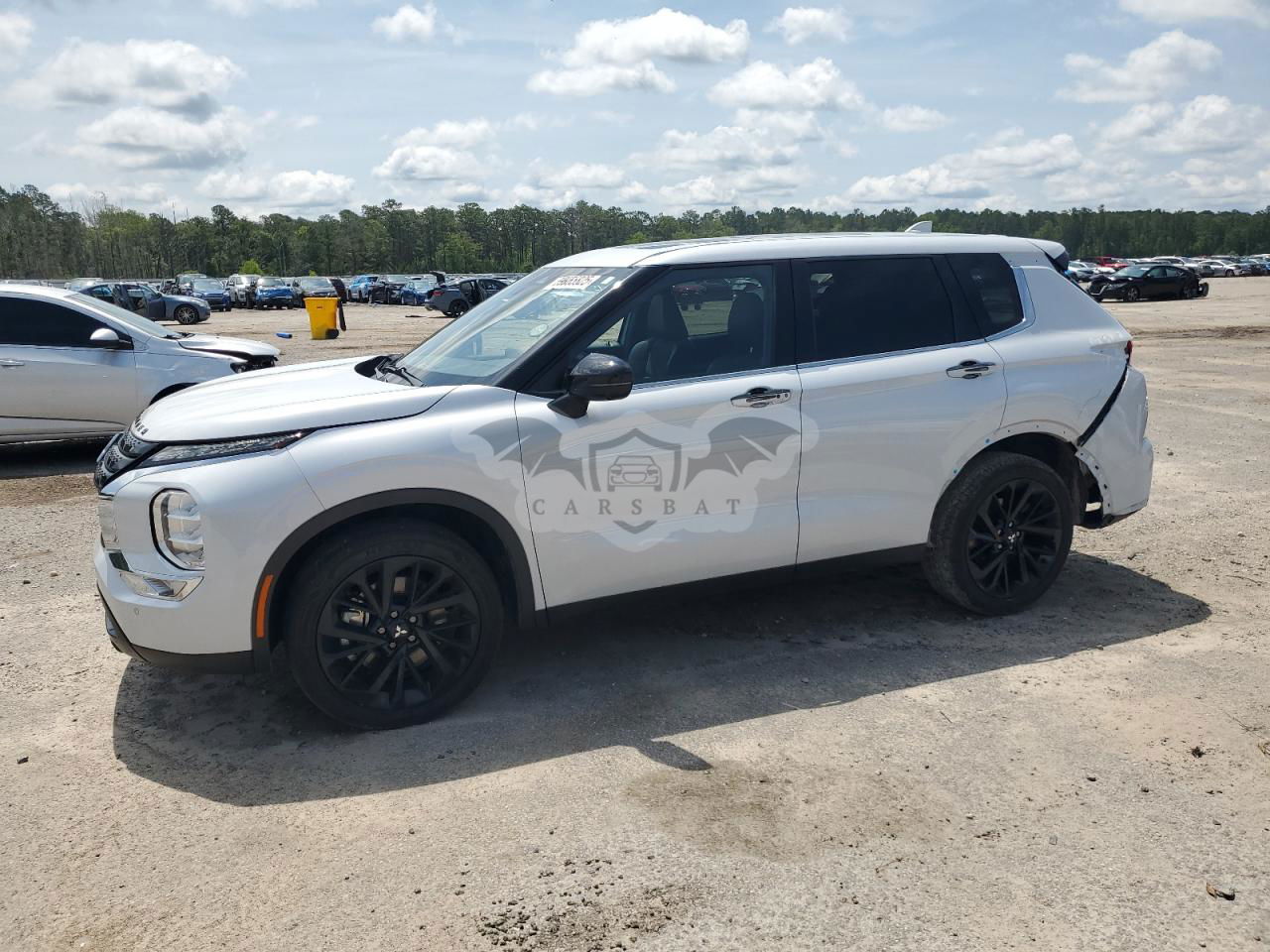 Mitsubishi Outlander SE 2.5L  4 2024