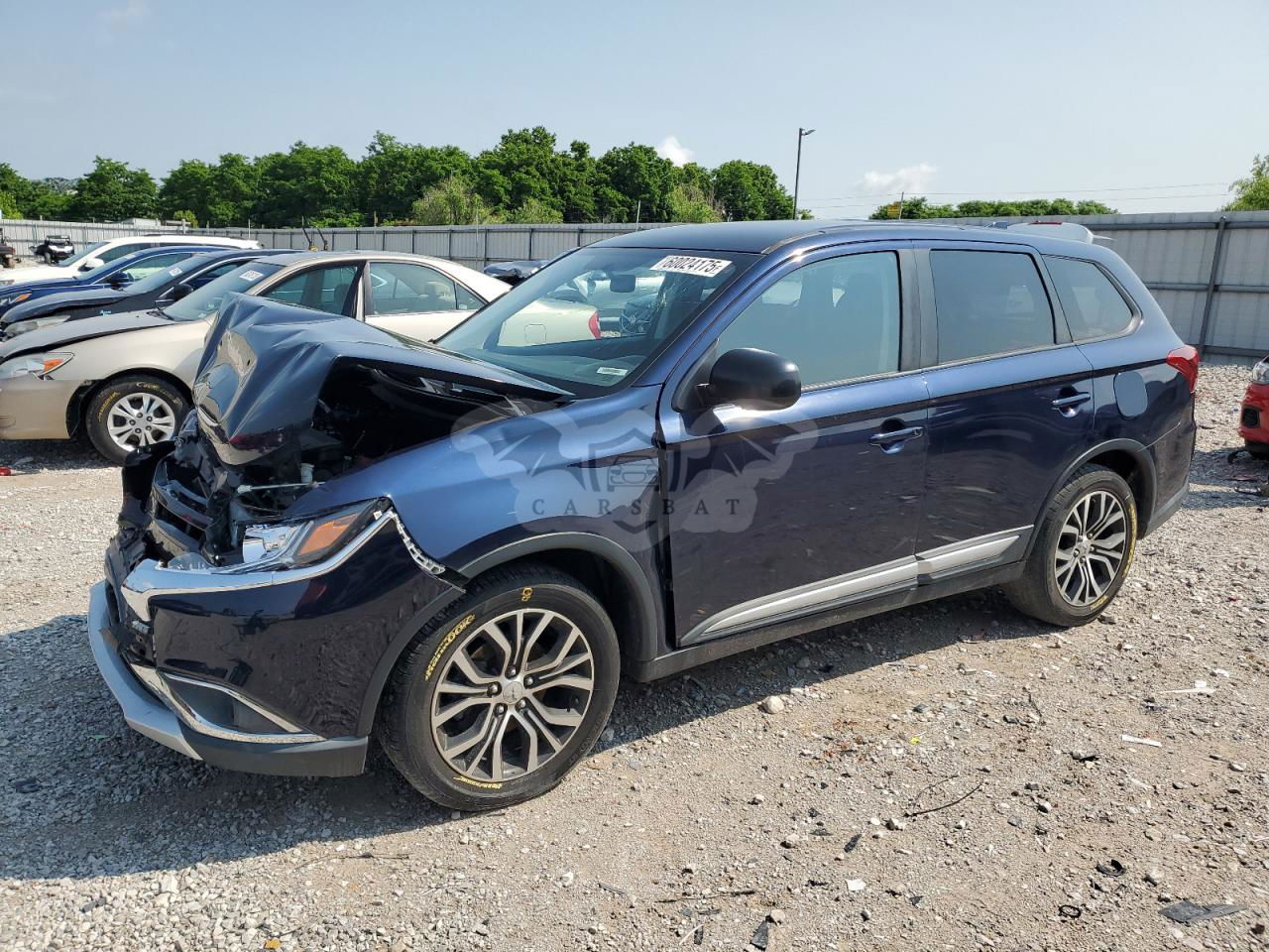 Mitsubishi Outlander ES 2.4L  4 2018