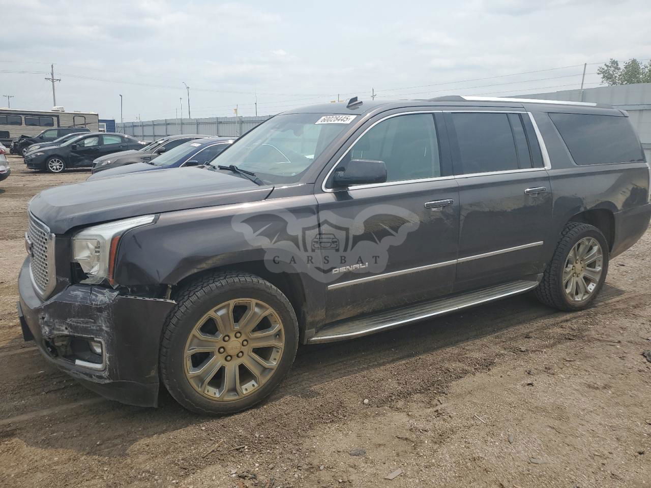 GMC Yukon DENALI 6.2L  8 2015
