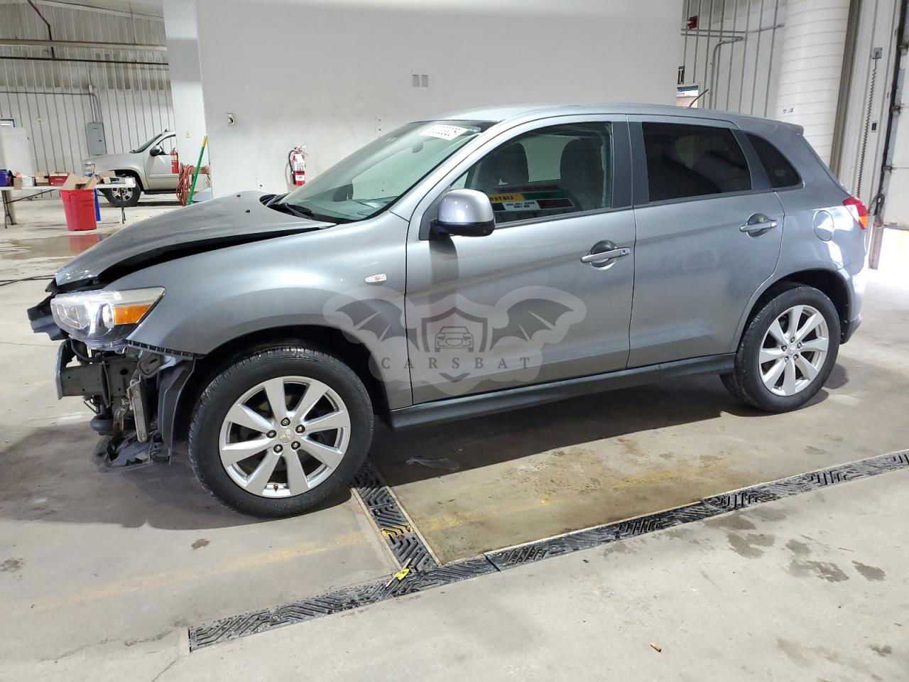 Mitsubishi Outlander ES 2.0L  4 2015