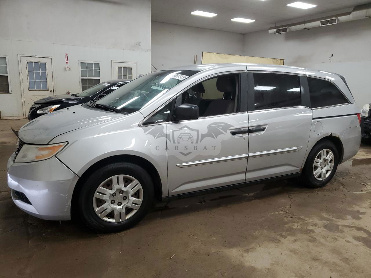 Honda Odyssey LX 3.5L  6 2012