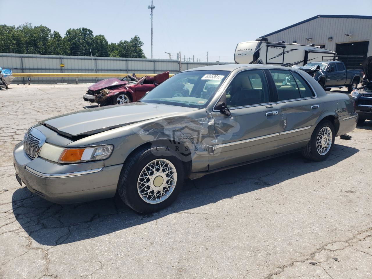 Mercury Grand Marquis GS 4.6L  8 2002