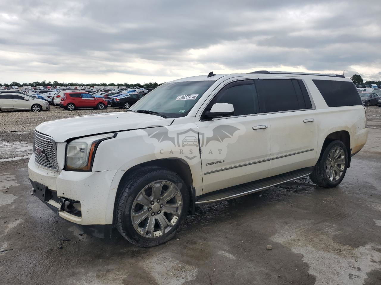 GMC Yukon DENALI 6.2L  8 2015
