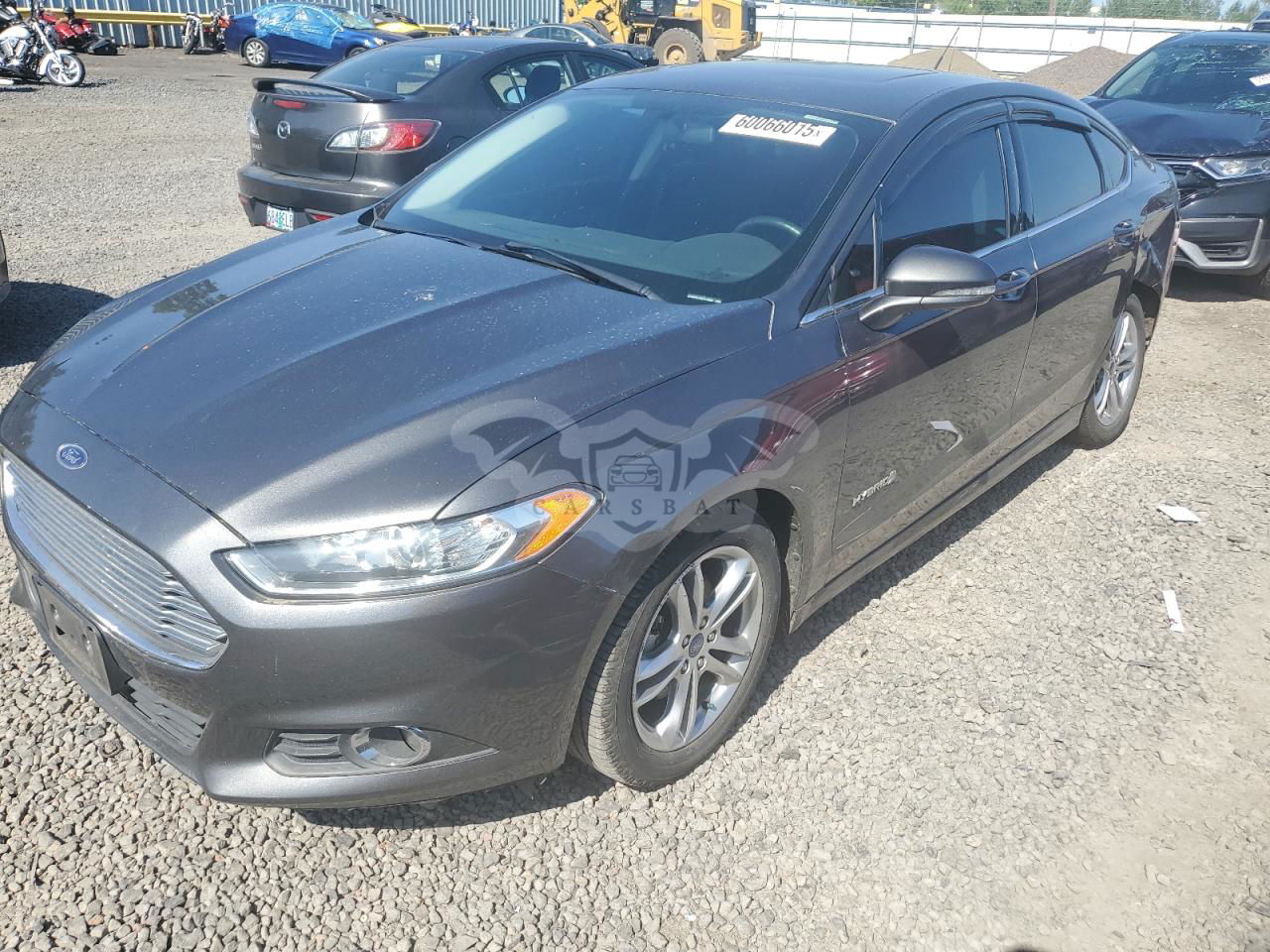 Ford Fusion SE HYBRID 2.0L  4 2016