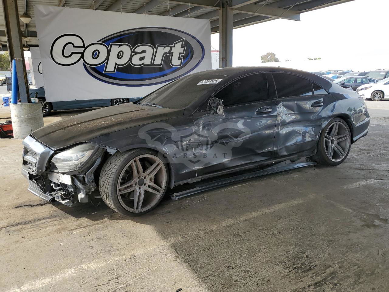 Mercedes-Benz CLS 63 AMG 5.5L  8 2012