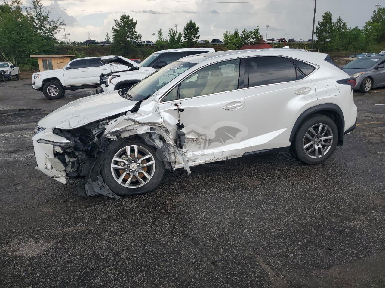Lexus NX 200T 2.0L  4 2015