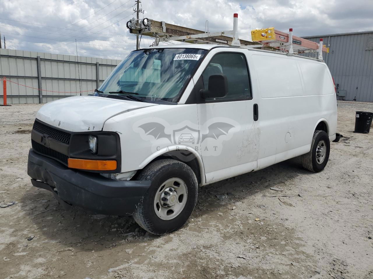 Chevrolet Express 4.8L  8 2013