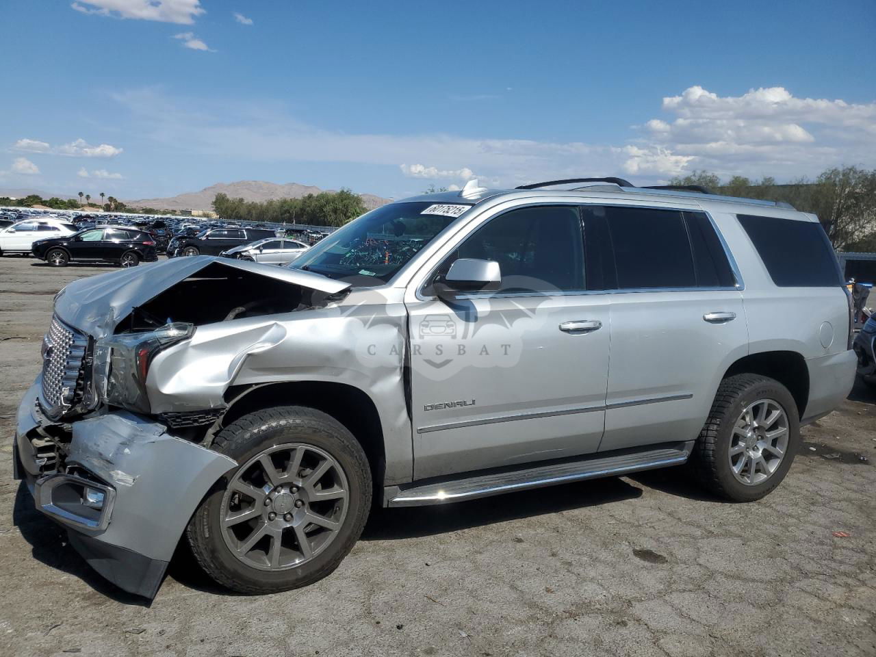 GMC Yukon DENALI 6.2L  8 2016