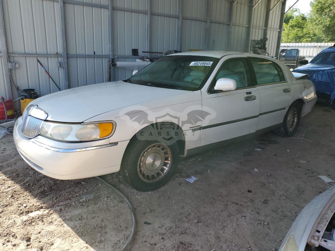 Lincoln Town Car EXECUTIVE 4.6L  8 1999