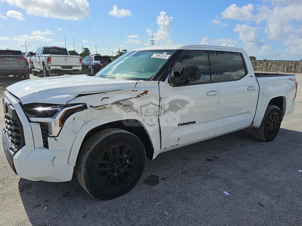 Toyota Tundra CREWMAX SR 3.4L  6 2023