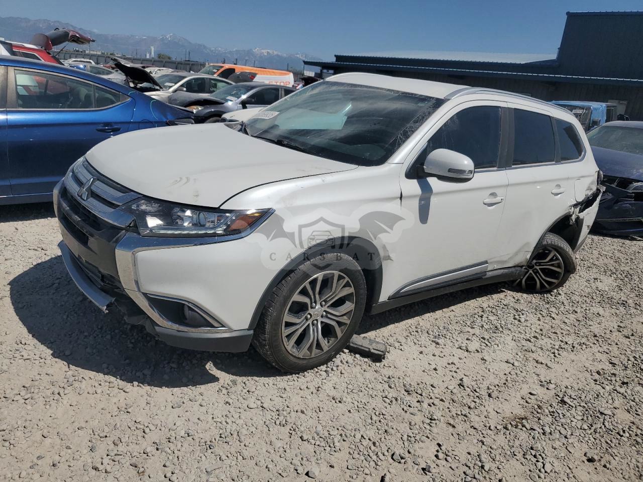 Mitsubishi Outlander SE 2.4L  4 2018