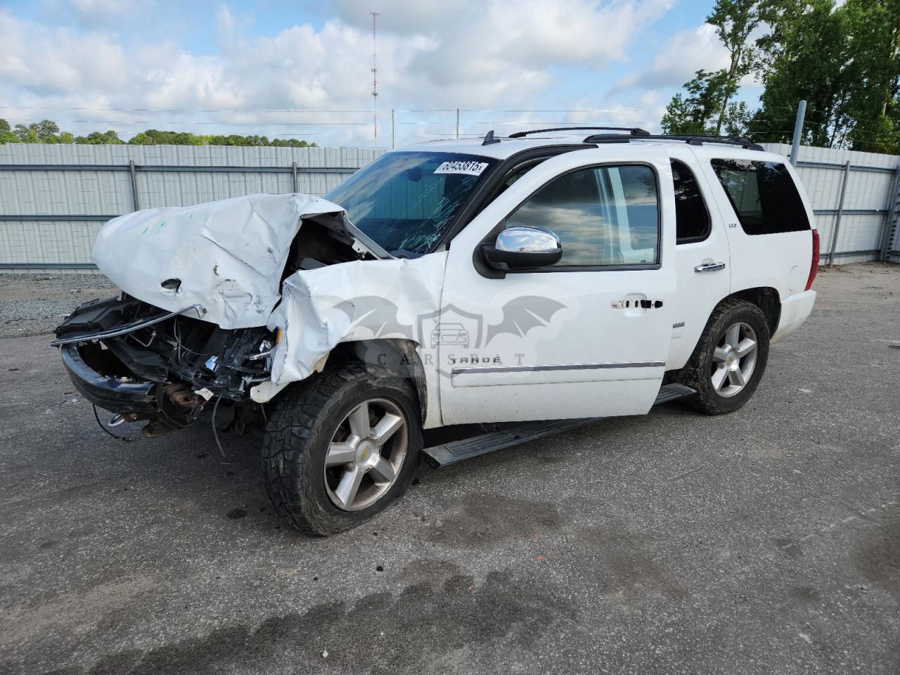 Chevrolet Tahoe K1500 LTZ 5.3L  8 2011