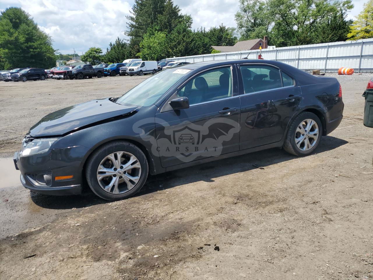 Ford Fusion SE 2.5L  4 2012