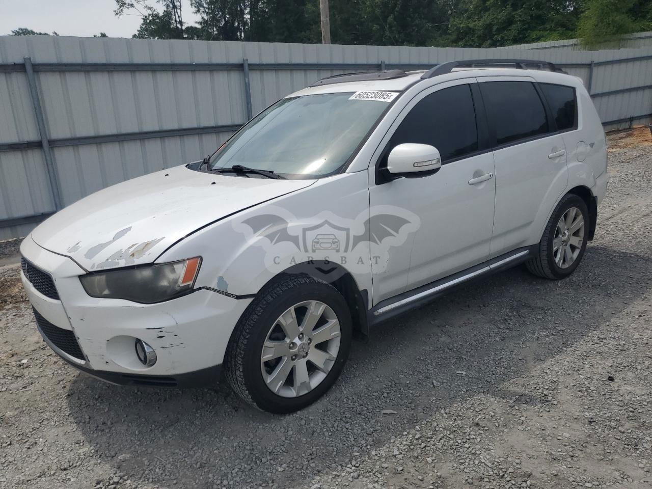 Mitsubishi Outlander SE 2.4L  4 2010