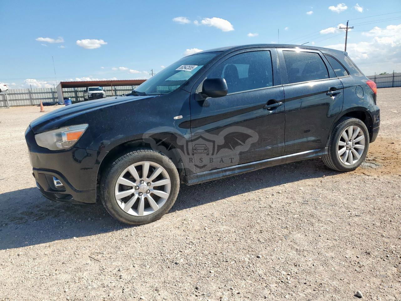 Mitsubishi Outlander SE 2.0L  4 2011