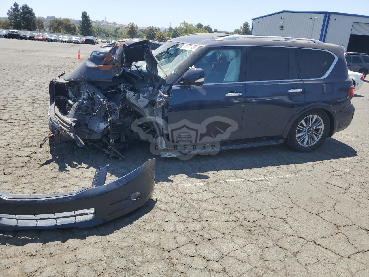 Infiniti QX80 LUXE 5.6L  8 2020