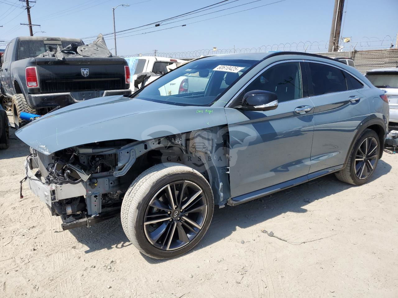 Infiniti QX50 ESSENTIAL 2.0L  4 2023