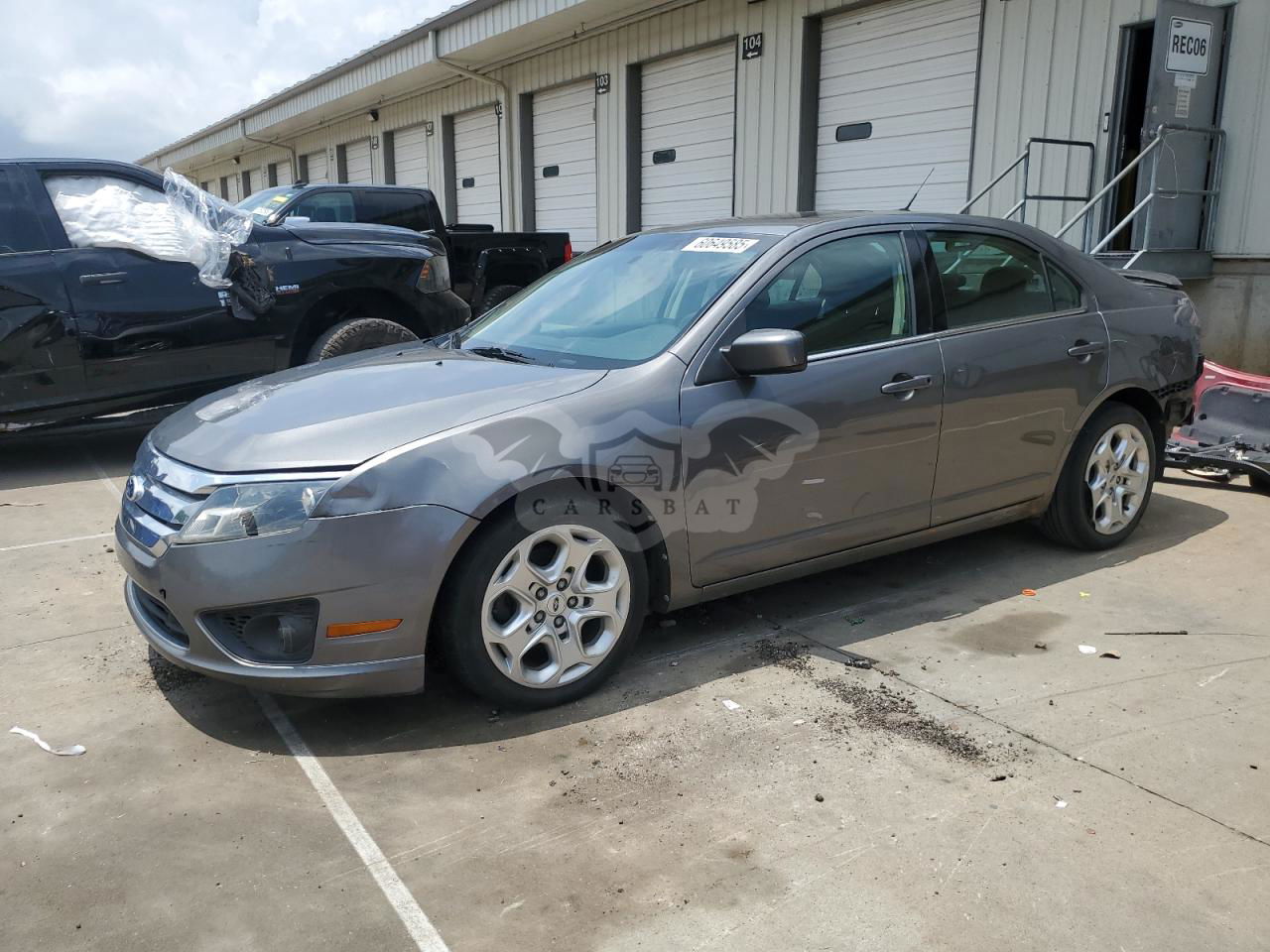 Ford Fusion SE 2.5L  4 2010